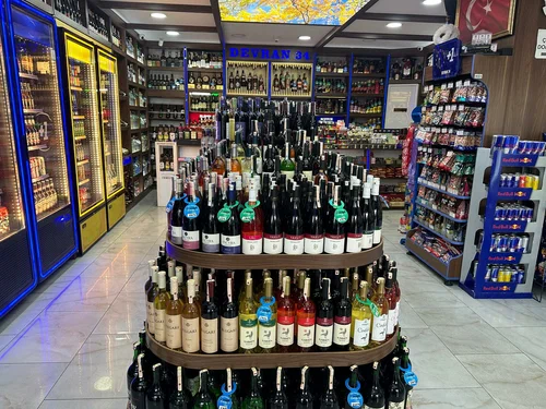 Your Neighborhood Liquor Store In Denver 1