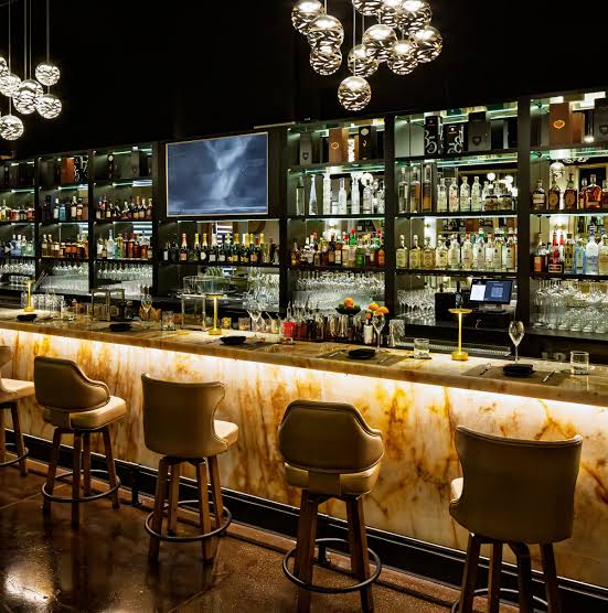Gulfport Bar Business for Sale with $157K Owner Benefit 1