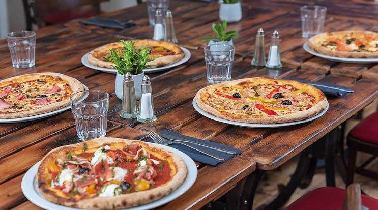 Pizzeria Restaurant And Bar In Monroe County 1