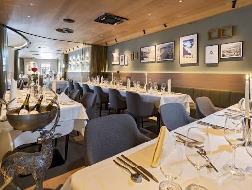 Classy Upscale Restaurant With $700,000 Buildout And Equipment 1 Classy Upscale Restaurant With $700,000 Buildout And Equipment 1