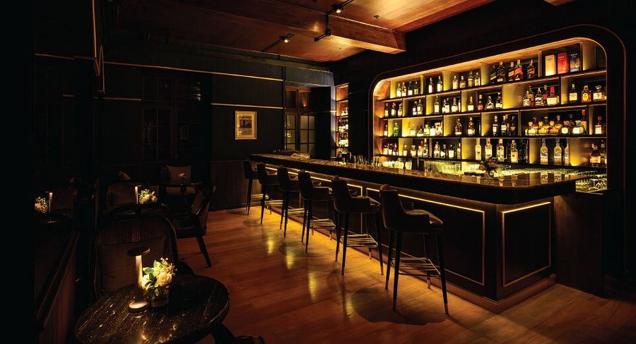 Full Service Bar And Restaurant With Real Estate 1