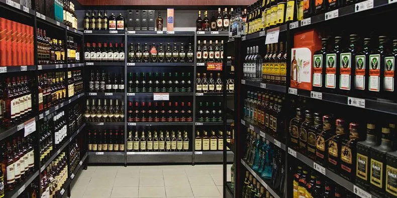 KC Liquor Store. Upscale Area. Sales $670K. CF $108K 1 KC Liquor Store. Upscale Area. Sales $670K. CF $108K 1