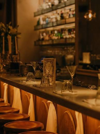 Turnkey High-Profit Bar – Motivated Seller 1