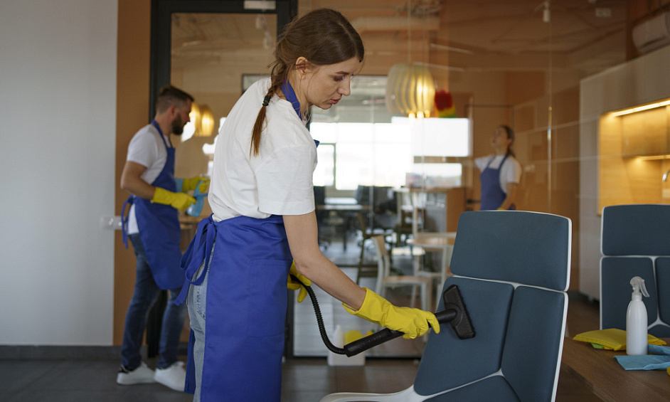 Transformative Commercial Cleaning Business With National Accounts For Sale 1