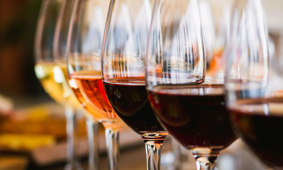 Thriving Liquor & Wine Retail Business with Excellent Reputation 1