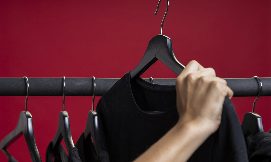 American Made Athleisure Apparel Brand Built for Growth In Los Angeles For Sale 1