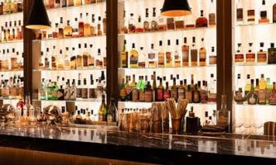 Hot Listing: Established Bar & Grill with Endless Potential 1 Hot Listing: Established Bar & Grill with Endless Potential 1