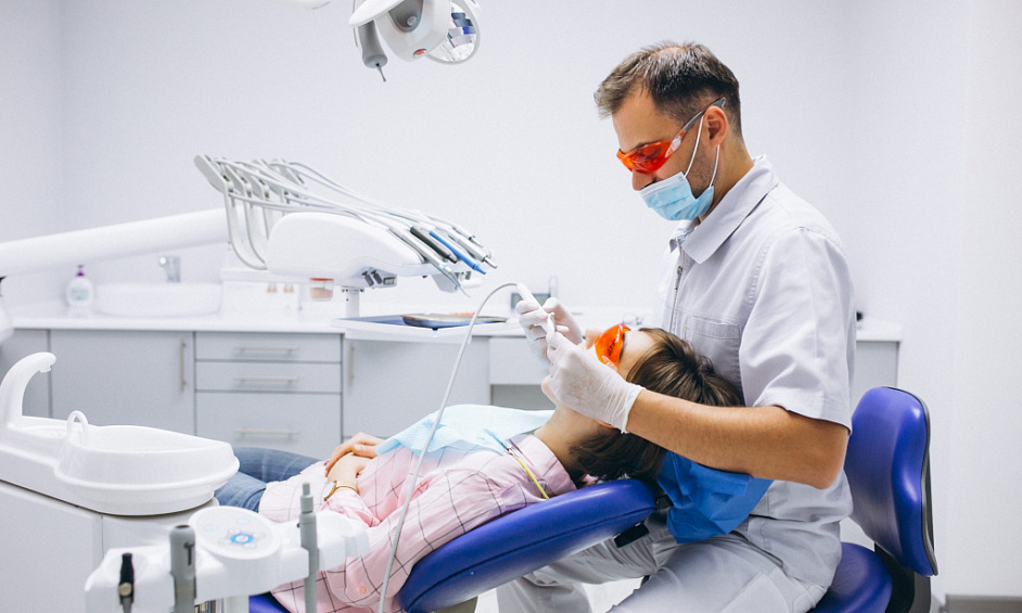 Pasadena Area Dental Practice W/dds Willing To Remain For Sale 1