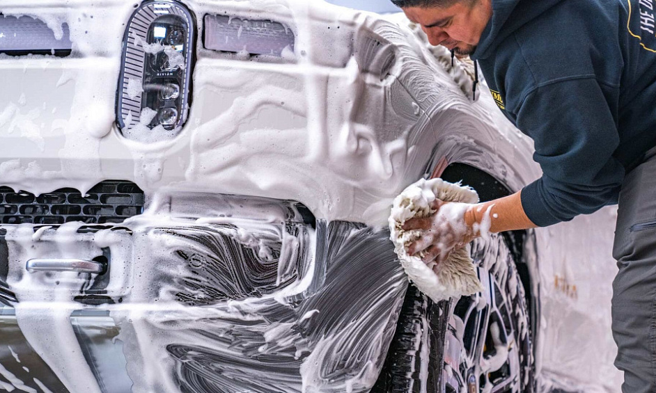 Touchless Car Wash + Real Estate | Cedar Rapids 1