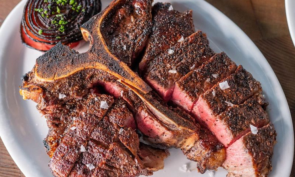 Metro East Steak House - Gaming in Place 1