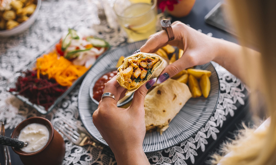 Long-Established Fast-Food Mexican Restaurant - Desirable NW Suburb For Sale 1