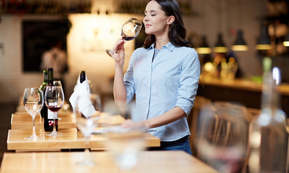 Restaurant & Bar Financial District In Boston For Sale 1