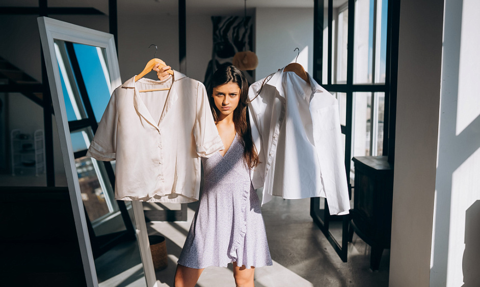 Premier Women’s Apparel Store – 25 Years Established For Sale 1 Premier Women’s Apparel Store – 25 Years Established For Sale 1