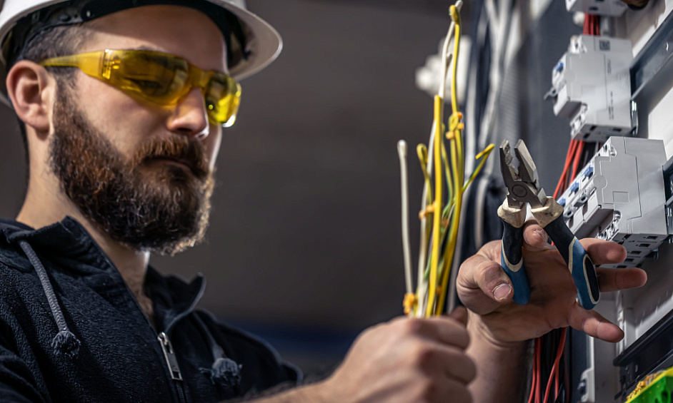 Low Voltage Electrical Contractor specializing in surveillance systems, security cameras, and security consulting. With a focus on safety and protection, they offer customized solutions designed to fit client's unique requirements. The team carefully plan 1