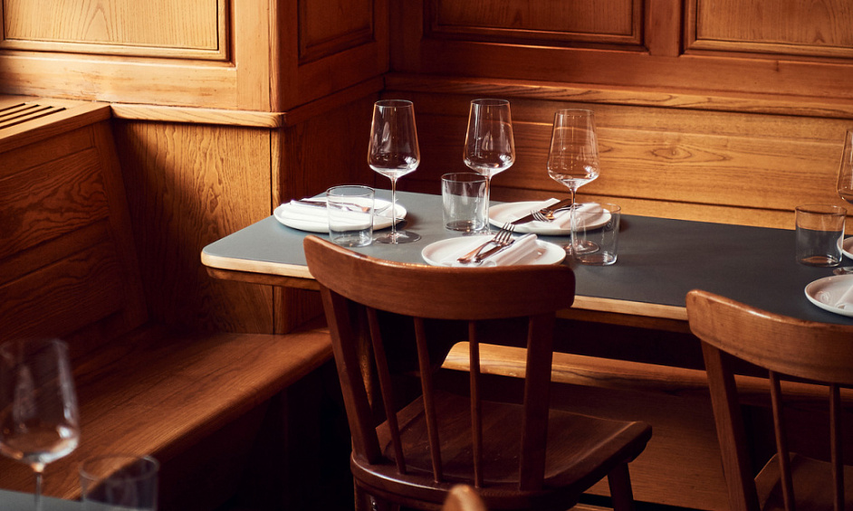 Confidential Upscale Restaurant | Prime Orlando Dining 1