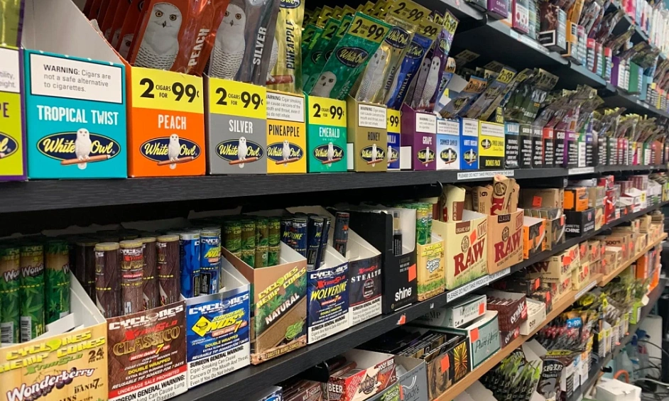 Smoke and Vape Shop for Sale Lawrence KS 1