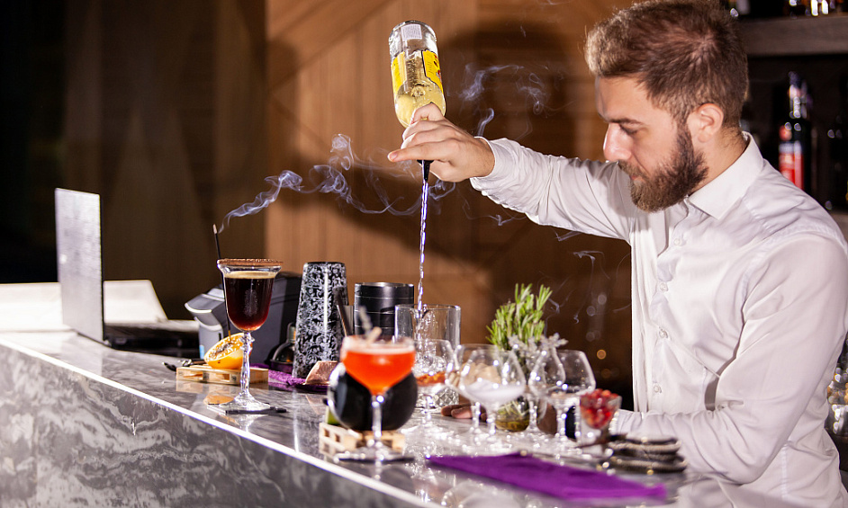 Unique Restaurant & Bar Booming Neighborhood - Boston For Sale 1