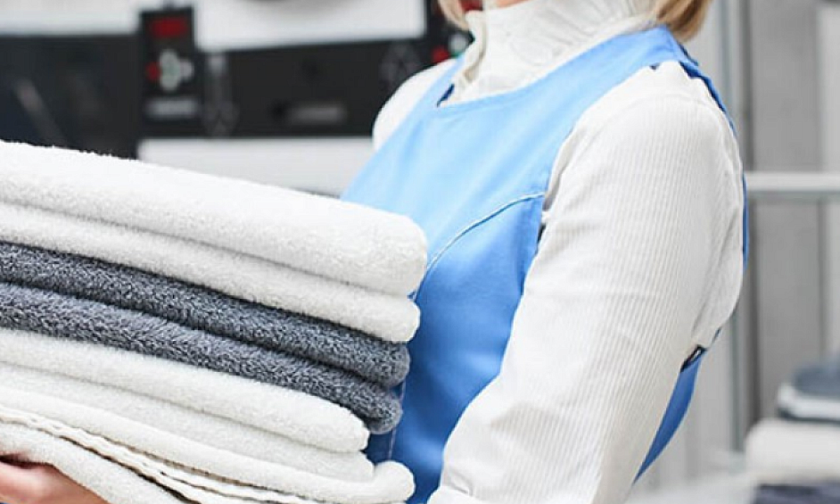 Wash Dry Fold And Cash In Laundromat 1