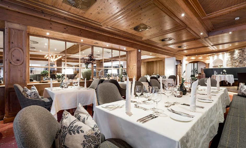 Small Town Restaurant W/Real Estate - SW Missouri 1
