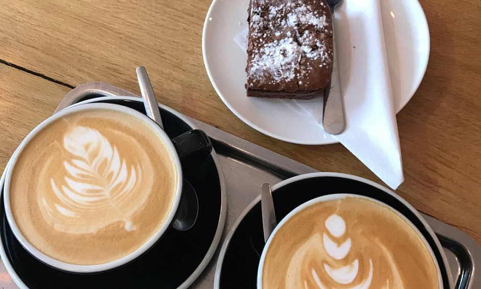 Farm-inspired Café & Bistro With Apartment 1