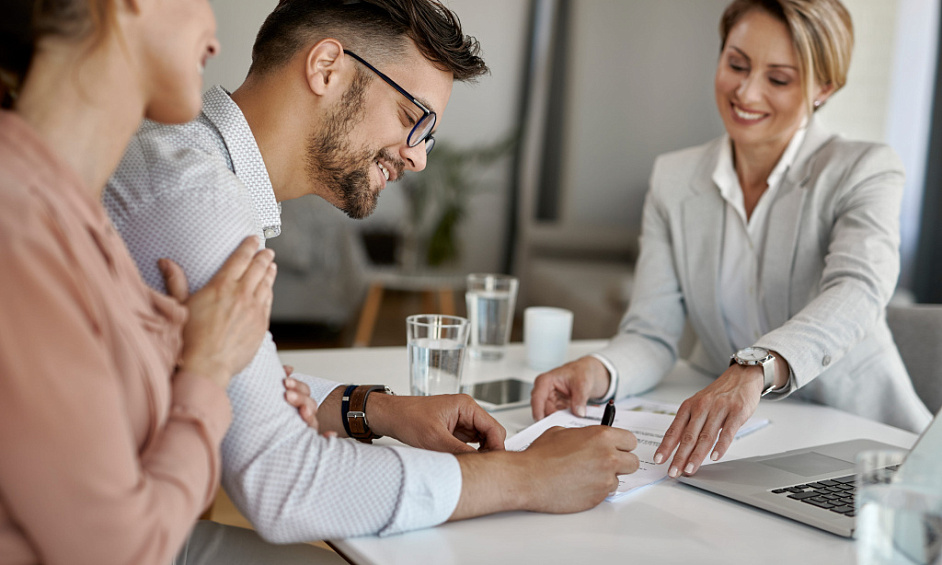 Insurance Agency In Fairbanks For Sale 1