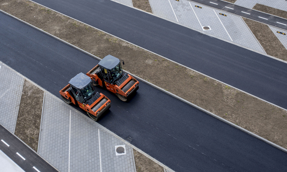 Asphalt Sealcoating And Surface Services For Sale 1 Asphalt Sealcoating And Surface Services For Sale 1
