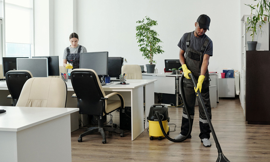 Interior/ Exterior Cleaning Business 1