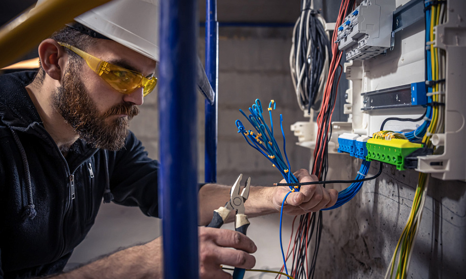 Electrical Repair, Maintenance And Installation Company In Naperville For Sale 1