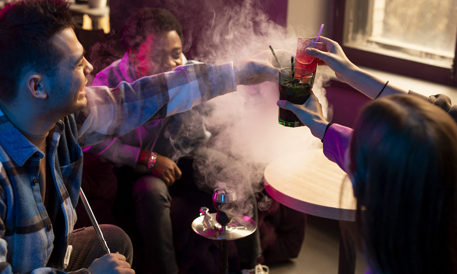 Profitable And Well-loved Smoke Shop In Prime Location! For Sale 1
