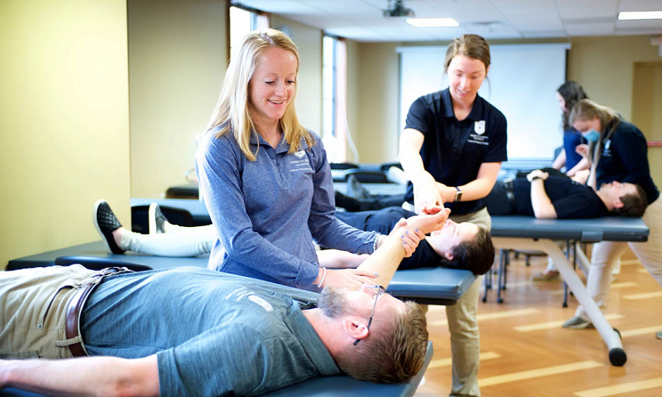 Established Physical Therapy Clinic - Strong Cash Flow 1 Established Physical Therapy Clinic - Strong Cash Flow 1